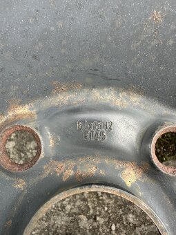 Disk plechovy s pneu - 3