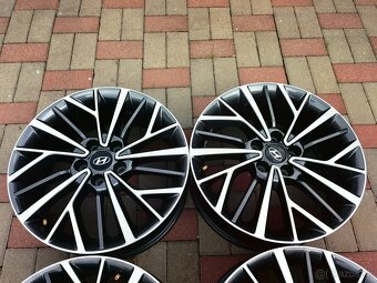 Hyundai tucson, Kia 5x114,3 r18 - 3