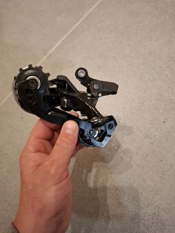 Predám prehadzovac DEORE RD M5120 SGS 11 rychlostny - 3
