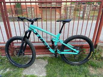 Predám Trek Remedy 8 27.5 ML GN 2019 - 3