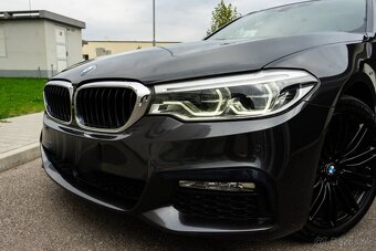 BMW 540i xDrive Touring - 3