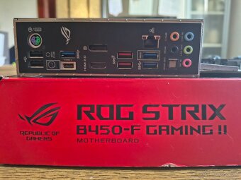 ASUS ROG STRIX B450 F GAMING II AM4 + AMD R5 1400 - 3