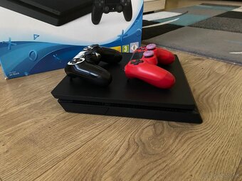 Playstation 4 slim 500 gb + 2 ovládače - 3