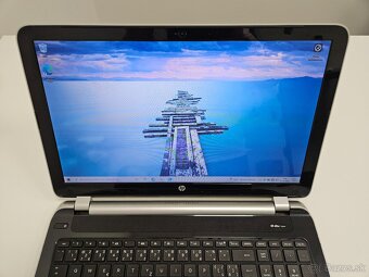 HP Pavilion 15-n013sa - 3
