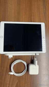 Predám iPad 6. gen 128 GB s Apple Pencil 1. gen - 3