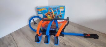 Autodráha Hot Wheels Action - 3