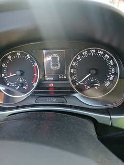 Fabia - 3