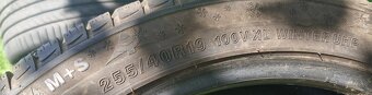 255/40 r19 - 3