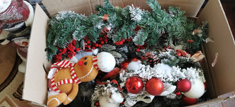 Predám veľký balík vianočných dekorácií - 3