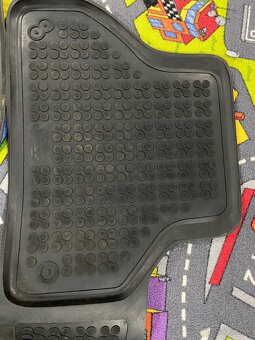 koberceky ,rohoze ,gumy BMW X6,X5 - 3