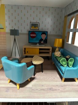 Dreveny domcek pre bábiky s prislusenstvom - 3