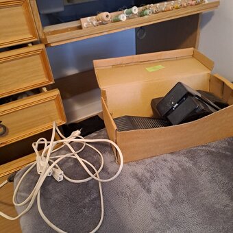 Predám šijací stroj - 3