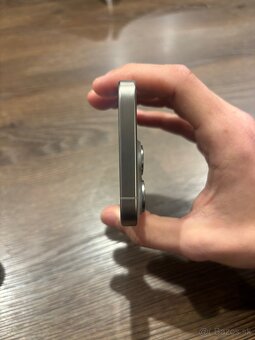 iPhone 15 Pro 256Gb - 3