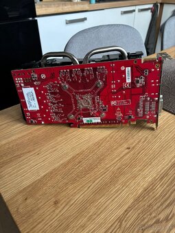 Graficka karta radeon hd6850 1gb - 3