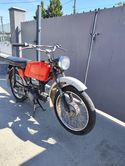 Jawa 23 Mustang - 3