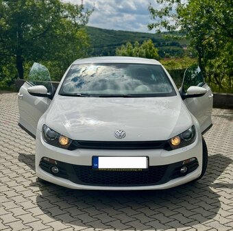 Volkswagen Scirocco 2.0 TDI LIFE - 3