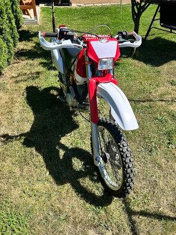 Yamaha TT-R 600 - 3