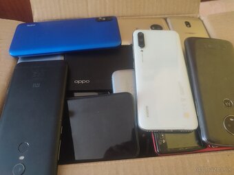 Predám mobily ná náhradné diely - 3