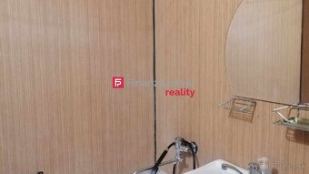 Na predaj priestranný 4 izbový byt v Brezovej pod Bradlom - 3