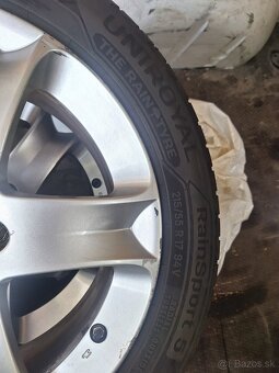 215/55R17  Peugeot 5x108 - 3