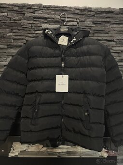Moncler čierna bunda - 3