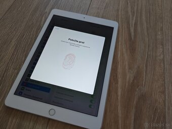 Apple iPad pro 9.7 32gb Cellular - 3
