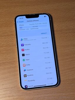 Apple iPhone 13 - 128GB - 3