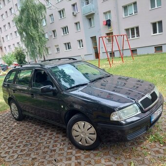 Škoda Octavia 1.6 75kw combi - 3