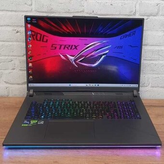 ASUS ROG Strix G17 - 3