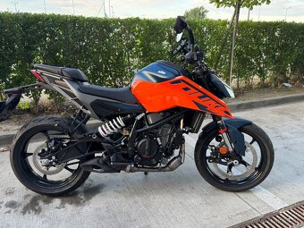 Ktm duke 125 - 3