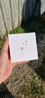 AirPods pro 2 - 3