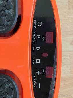 Masážny prístroj na chodidlá "VibroLegs" - 3