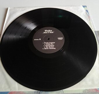 Vlajka - Skin n roll LP - 3