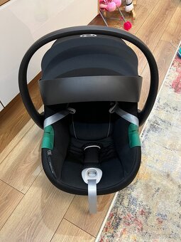 Autosedačka Cybex Aton B2 i-Size  farba black so základňou - 3