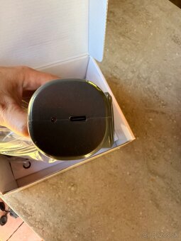 Maly ručný aku vysávač - 3