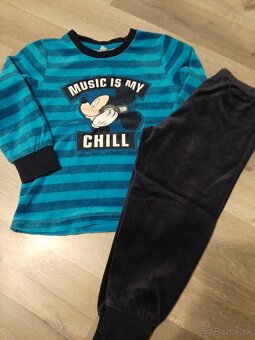 2xdetske pyzamko v. 98 zn. C&A - 3