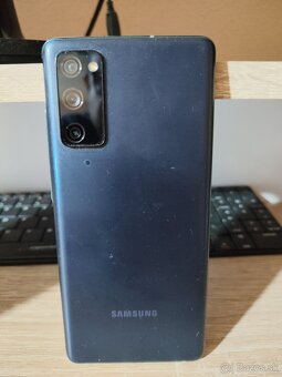 Samsung Galaxy s 20 fe - 3