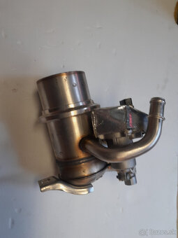 AGR -MODUL CHLADIC 04L131512D/D 2,0TDI - 3