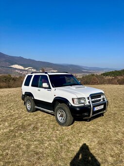 Predám / Vymením Isuzu Trooper 3.0 DTi 117 kW - 3