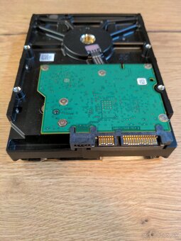 Seagate Barracuda 2TB 2000GB SATA HDD disk - 3