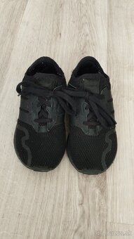 Tenisky Adidas swift run - 3
