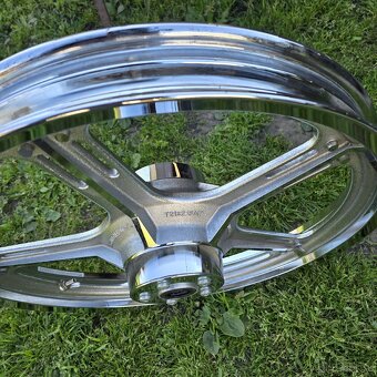 H-D 21'x2,15 front wheel - 3
