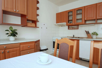 REZERVOVANÉ Predaj 1 izbového bytu, 40 m2 ČSA, Brezno - 3