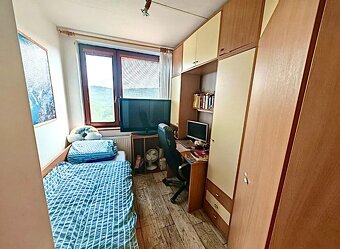 Slnečný 4 - izbový byt - Sídlisko Nad Jazerom - 3