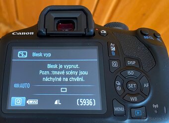 Canon EOS 2000D + 18-55 mm 75-300 mm - 3