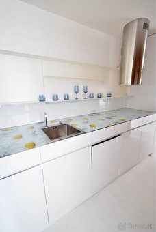 Prenájom 2 izb. byt Koloseo Tomášikova Ba. - 3