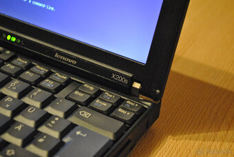 Specialita - Libreboot ThinkPad X200s - výborný stav - 3