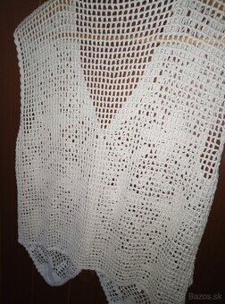 Háčkovaná vesta - 3