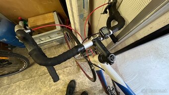 Cestný bajk author - 3