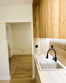 Na predaj 2. izbový byt v centre Malaciek. - 3